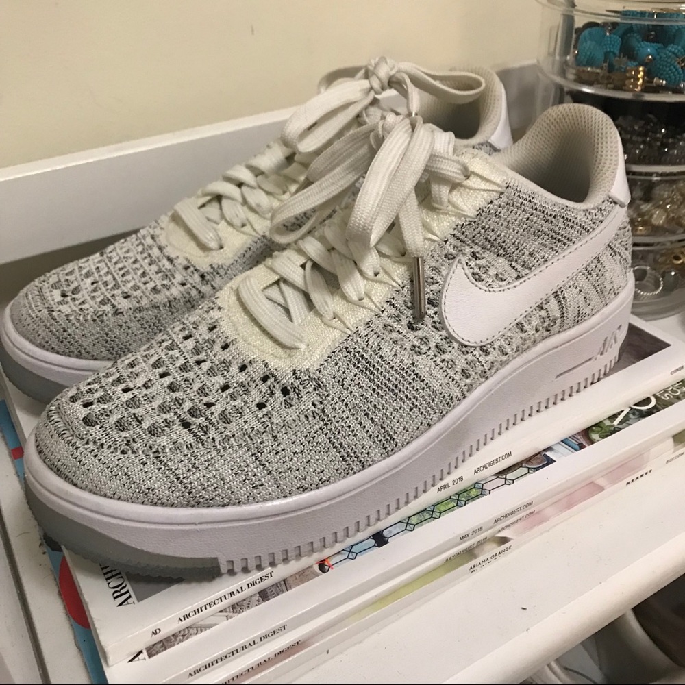 Nike AF1 Flyknit White/ Grey Classic Air Force 1